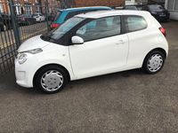Begagnad Citroën C1 Feel 68 HK (50 kW) 2016 Vit Halvkombi