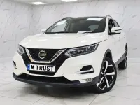Used Nissan Qashqai Tekna 115 HP (84 kW) 2018 White SUV