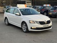 Used Skoda Octavia SE Technology 115 HP (84 kW) 2018 White Estate