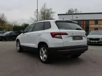 Używany Skoda Karoq SE 150 KM (110 kW) 2020 Biały SUV