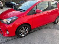 Used Toyota Yaris 69 HP (50 kW) 2015 Red Hatchback