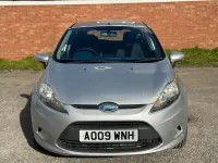 Używany Ford Fiesta Style 96 KM (70 kW) 2009 Srebrny Hatchback
