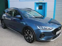 Used Ford Focus Active X 125 HP (91 kW) 2024 Blue Estate