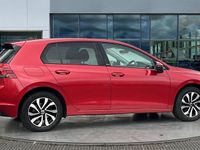 Used VW Golf VIII Active 150 HP (110 kW) 2022 Kings red premium metallic
