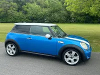 Begagnad Mini Cooper S Hatch 2008 Blå Halvkombi
