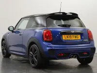 Used Mini Cooper S Sport 192 HP (141 kW) 2019 Blue Hatchback