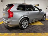 Usado Volvo XC90 Inscription 235 HP (172 kW) 2018 Prateado SUV