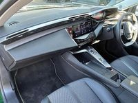 Used Peugeot 308 Allure 129 HP (94 kW) 2022 Green Hatchback