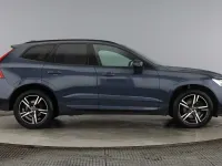 Used Volvo XC60 R-Design 194 HP (142 kW) 2022 Blue SUV