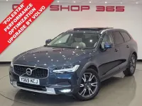 Used Volvo V90 CC Plus 250 HP (183 kW) 2020 Blue Estate