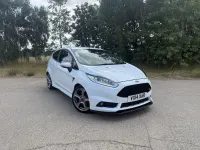 Used Ford Fiesta ST 182 HP (133 kW) 2014 White Hatchback