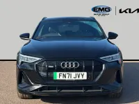 Begagnad Audi e-tron Black Edition 230 kW (313 HK) 2021 Svart SUV