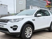 Used Land Rover Discovery Sport SE 180 HP (132 kW) 2019 White SUV