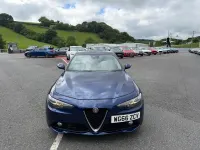 Used Alfa Romeo Giulia Saloon Super 150 HP (110 kW) 2017 Blue Sedan