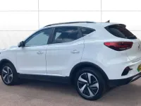Usado MG ZS Trophy 114 kW (156 HP) 2023 Branco SUV