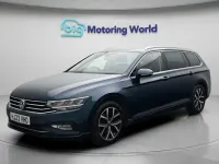 Used VW Passat SEL 150 HP (110 kW) 2023 Blue Estate