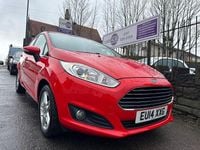 Used Ford Fiesta Zetec 82 HP (60 kW) 2014 Red Hatchback