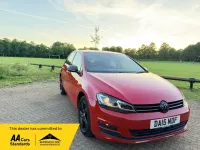 Used VW Golf VII Match 105 HP (77 kW) 2015 Red Hatchback