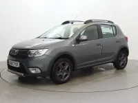 Begagnad Dacia Sandero Stepway 90 HK (66 kW) 2017 Grå Halvkombi