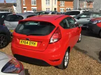 Used Ford Fiesta Zetec 82 HP (60 kW) 2014 Red Hatchback