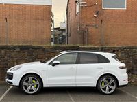 Used Porsche Cayenne 462 HP (339 kW) 2020 White SUV