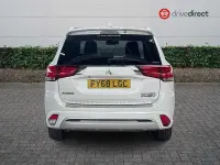Usado Mitsubishi Outlander P-HEV 2018 Branco Carrinha