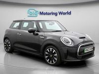 Begagnad Mini Cooper S Hatch 135 kW (184 HK) 2023 Svart Halvkombi