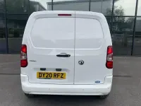 Used Vauxhall Combo Sportive 100 HP (73 kW) 2020 White MPV