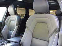Usado Volvo XC60 R-Design 340 HP (250 kW) 2021 Cinzento SUV