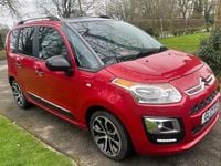 Used Citroën C3 Picasso Platinum 2017 Red MPV