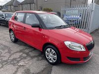 Used Skoda Fabia 60 HP (44 kW) 2013 Red Hatchback