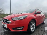 Usado Ford Focus Zetec 2016 Vermelho Citadino