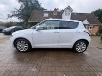 Used Suzuki Swift SZ4 94 HP (69 kW) 2015 White Hatchback