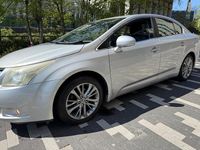 Usado Toyota Avensis 2009 Plateado Berlina