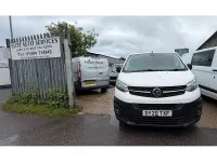 Used Vauxhall Vivaro 100 HP (73 kW) 2020 White MPV