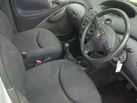 Used Toyota Yaris 2005 Hatchback
