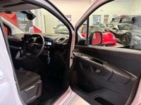 Used Vauxhall Combo 100 HP (73 kW) 2024 White MPV