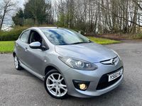 Begagnad Mazda 2 2011 Grå Halvkombi