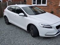 Used Volvo V40 Momentum 122 HP (89 kW) 2019 Hatchback