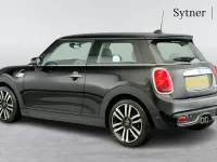 Used Mini Cooper S Exclusive 189 HP (139 kW) 2019 Black Hatchback