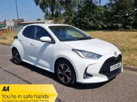 Used Toyota Yaris Design 2024 White Hatchback