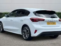 Used Ford Focus ST-Line X 125 HP (91 kW) 2024 White Hatchback
