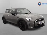 Usado Mini Cooper Classic 136 HP (100 kW) 2021 Cinzento Citadino