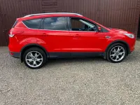 Used Ford Kuga Titanium 180 HP (132 kW) 2015 Red SUV
