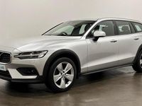 Usado Volvo V60 CC 190 HP (139 kW) 2019 Prateado Carrinha