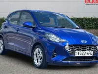 Used Hyundai i10 SE 67 HP (49 kW) 2023 Blue Hatchback
