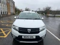 Usado Dacia Sandero Ambiance 90 CV (66 kW) 2015 Blanco Utilitario