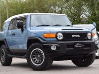 Used Toyota FJ Cruiser 260 HP (191 kW) 2015 Metallic baby blue SUV