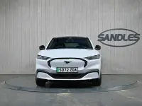 Begagnad Ford Mustang Mach-E Extended Range 99 kW (135 HK) 2022 Vit SUV