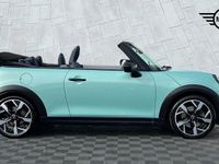 Usado Mini Cooper 118 kW (161 CV) 2025 Verde Utilitario